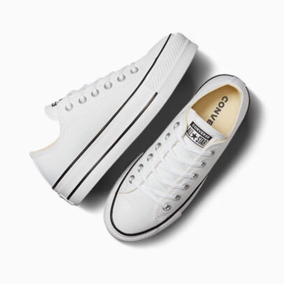 Converse Chuck Taylor All Star Canvas Platform, Size 7.5 - Picture 4 of 7